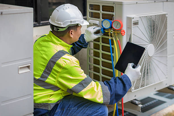 Professional Ductwork Repair technician working in Caledonia, IL